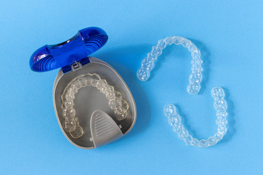 9 Benefits of Clear Teeth Aligners for Seniors