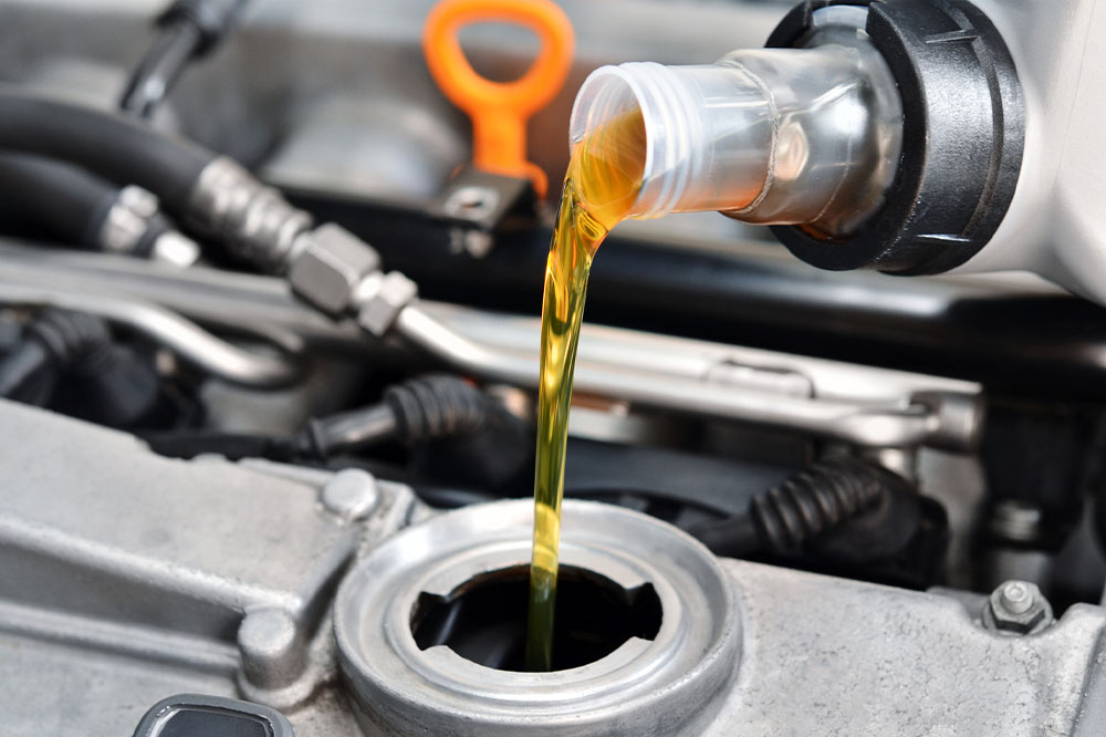 Oil Change Service for Cars – Ways to Find the Best Deals